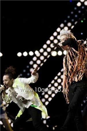 GD and T.O.P [Lee Jin-hyuk, Chae Ki-won/10Asia]
