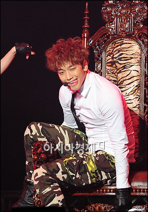 [포토]비 '내가 왕이로소이다'