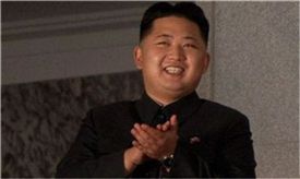 "北 김정은 기자들한테 '평화상' 받은 이유" 
