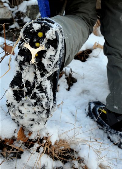 [여행]눈쌓인 역사의 비탈 꾹꾹 걸어서 오르다