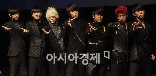 INFINITE to expand singing career into Japan in 2011