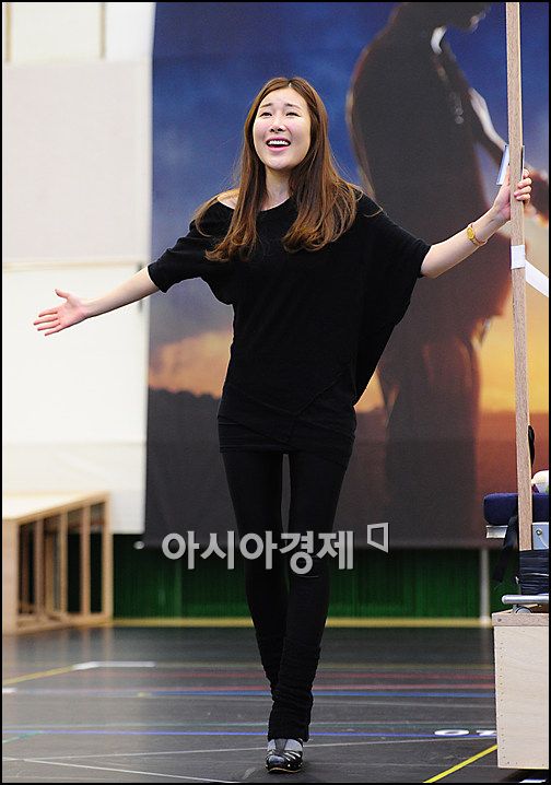 [포토]다비치 이해리 '뮤지컬배우 도전해요'