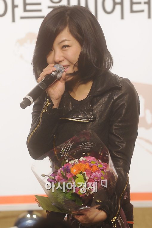 [포토]김민희 '그놈의 술 때문에...'