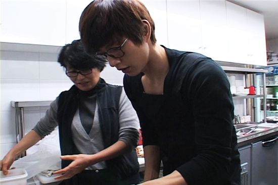 박해진, 병역 논란 이후 방송 첫 출연 "가족들에게 미안"