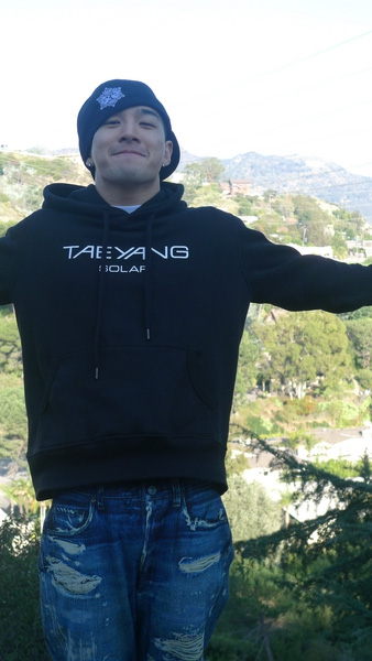 Big Bang member Taeyang [Taeyang's official Twitter site]