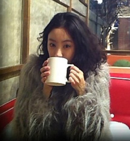 '셀카 여신' 정려원, 트위터 통해 최근 근황 전해