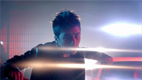 승리, 솔로 앨범 티저영상 공개..'남성미 물씬'