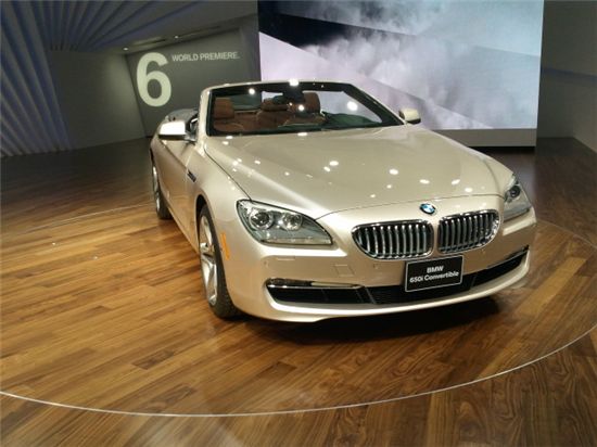 BMW 650i 컨버터블.