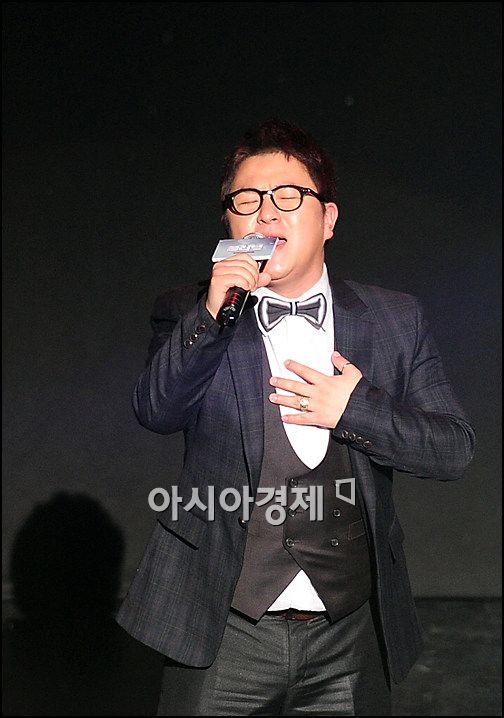 [포토]허각 '글러브OST로 또 만나요'