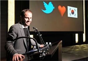 "트위터는 SNS 아닌 정보네트워크"