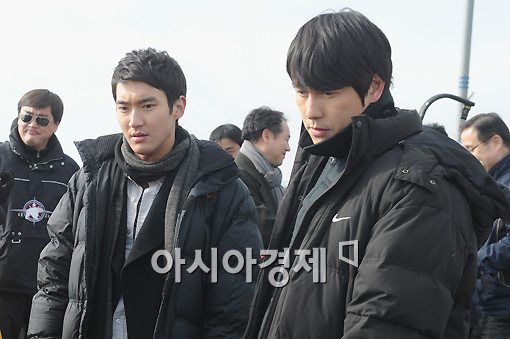 [포토]정우성-최시원, 긴장되는 폭파신 촬영현장
