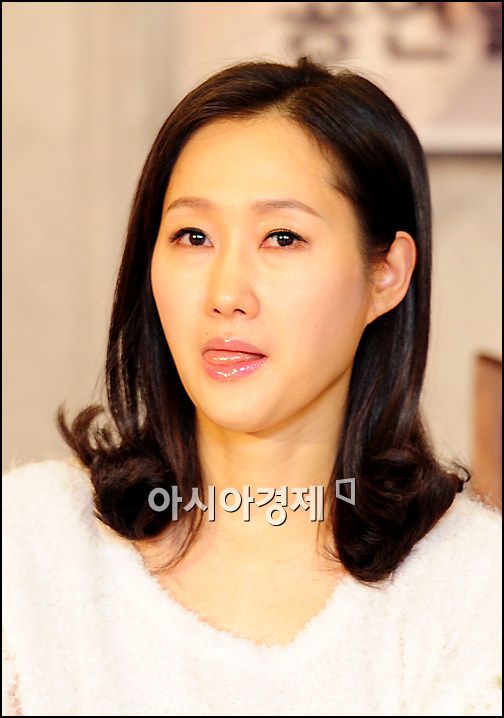 [포토]뮤지컬배우 배해선, '친정엄마'로 연극도전 '긴장했어요'