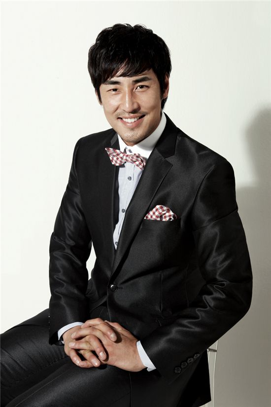 김성수, ‘2011 아시아 모델상 시상식’ 사회자 발탁