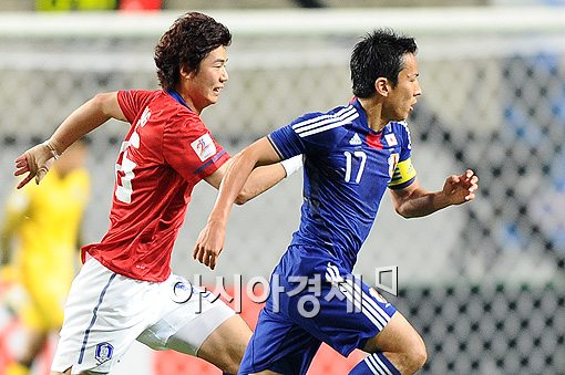 한일전 승리공식, '전반에 넣고 후반을 막아라'