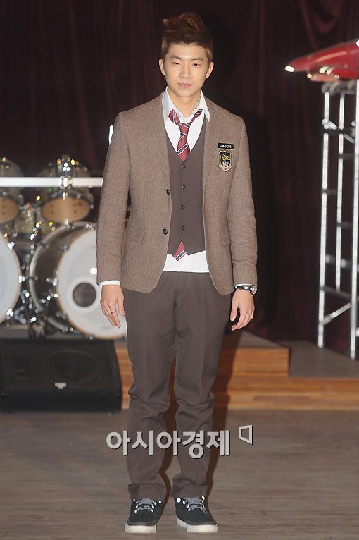 [포토]우영 '기린예고 수석 입학생이에요'