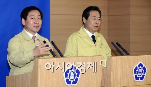 [포토]정부 "설 연휴가 구제역 종식 중대 고비" 