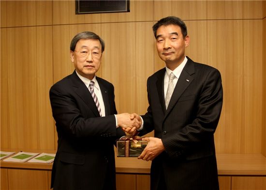 두산인프라코어, ‘2011 두산 경영대상’ 수상
