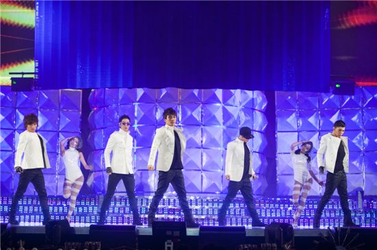 Premiere event for Big Bang's 3-D film set for this Friday