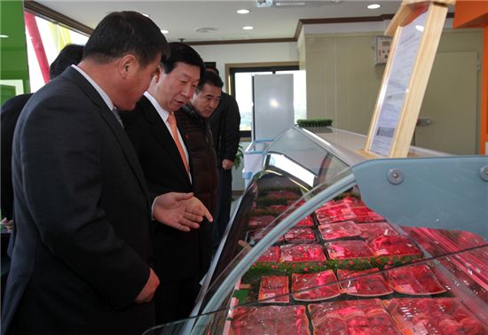 구제역 안 생긴 ‘서산 우리한우’ 상종가