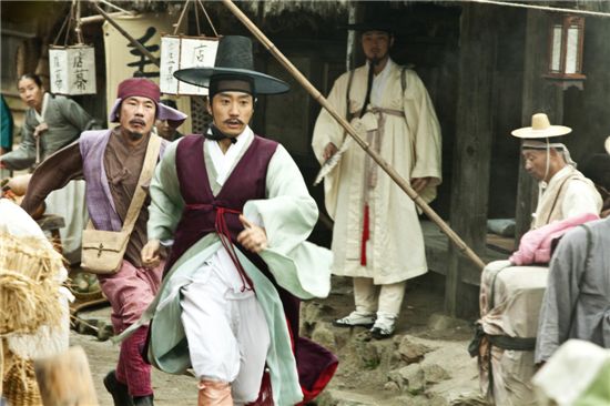 영화 '조선명탐정' 개봉 6일만에 100만 관객 돌파 