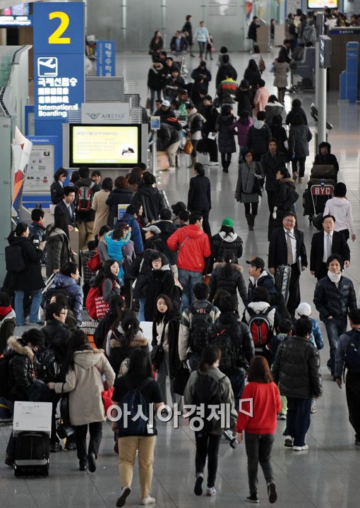 [포토]북적이는 출국장