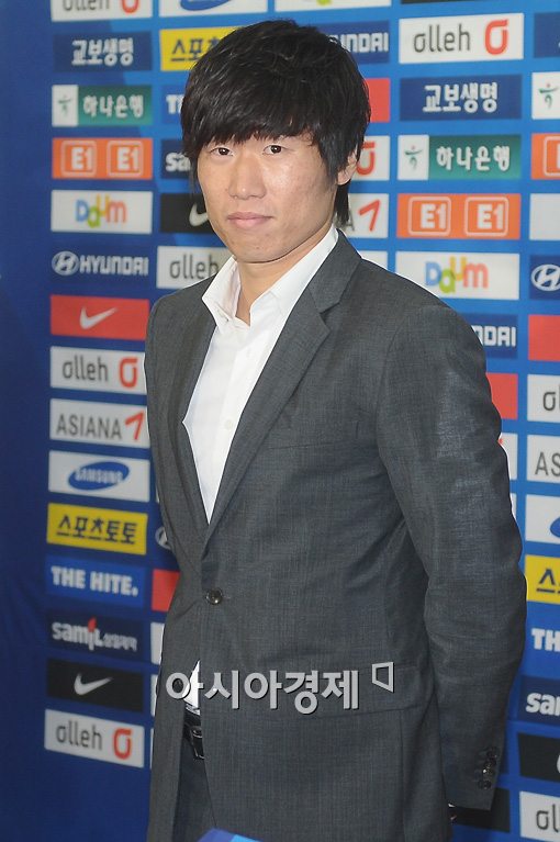 박지성 대표팀 은퇴에 축구팬들 "캡틴 덕분에 행복했습니다"