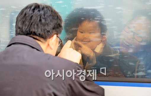 [포토] 고향 내려가지 못하는 아버지의 마음