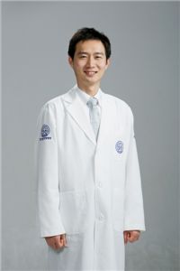 허리 디스크 질환의 해결책? 비수술 근본치료가 정답!