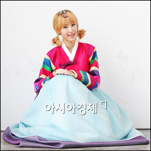 [한복포토]쥬얼리 김은정 '새색시 같죠?'