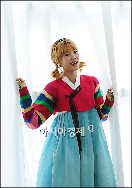 [한복포토]쥬얼리 김은정 '새색시 같죠?'