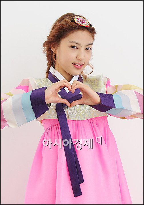 [한복포토]파이브돌스 한별혜원 '새해소망? 더 많은 사랑'