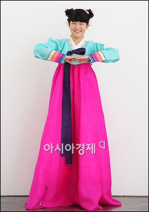 [한복포토]파이브돌스 서은교 '새해 복 많이 받으세요!'