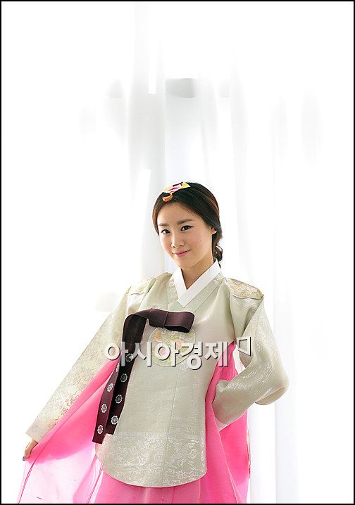 [한복포토]걸스데이 지해 '새색시 같죠?'