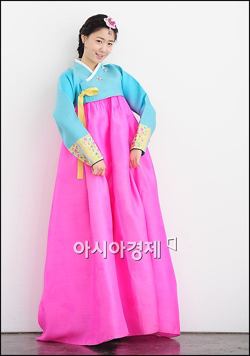 [한복포토]파이브돌스 한빛효영 '새색시 같죠?'