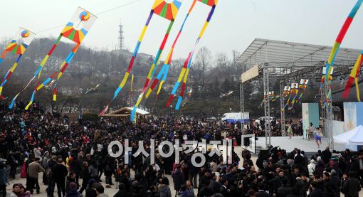 [포토]'인산인해' 한옥마을