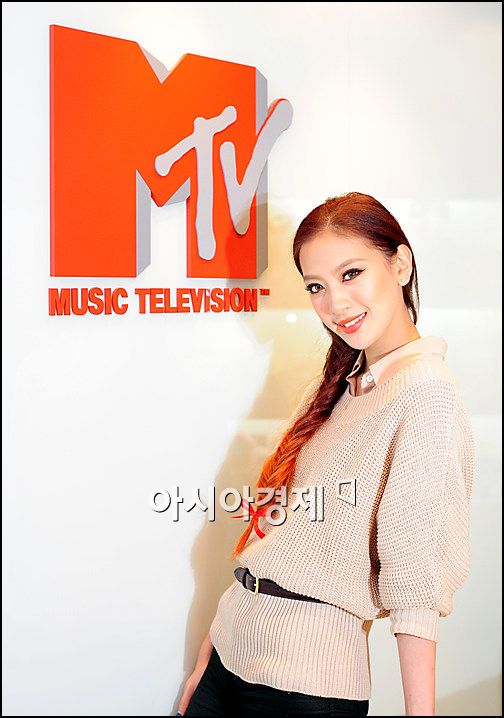 [포토]쑨 웨이 '시부하라 걸스, 홍보 위해 방한했어요'