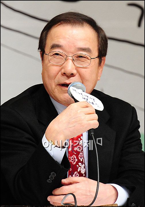 [포토]'반짝반짝 빛나는' 장용