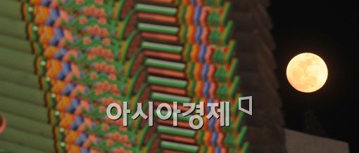 [포토]고궁 보름달