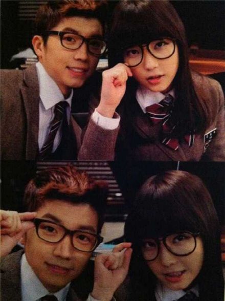 2PM Wooyoung (left) and songstress IU (right) [Wooyoung's official Twitter website]