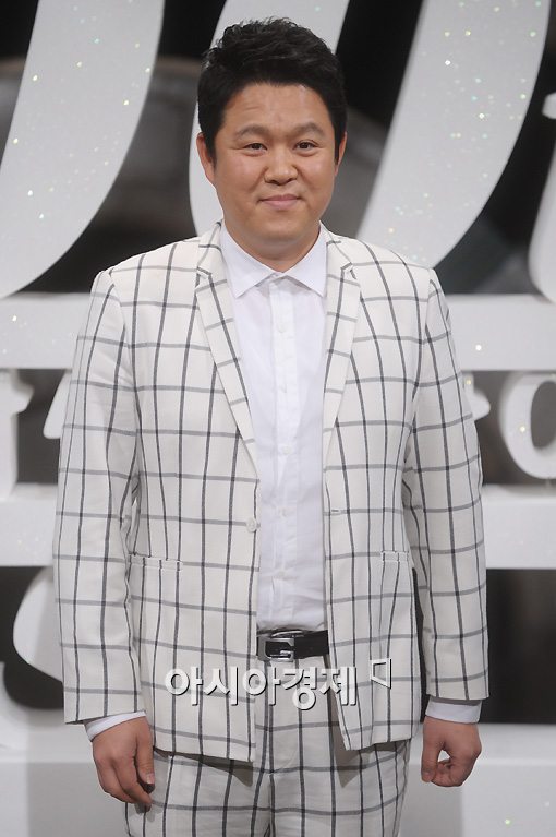 [포토]포즈 취하는 김구라