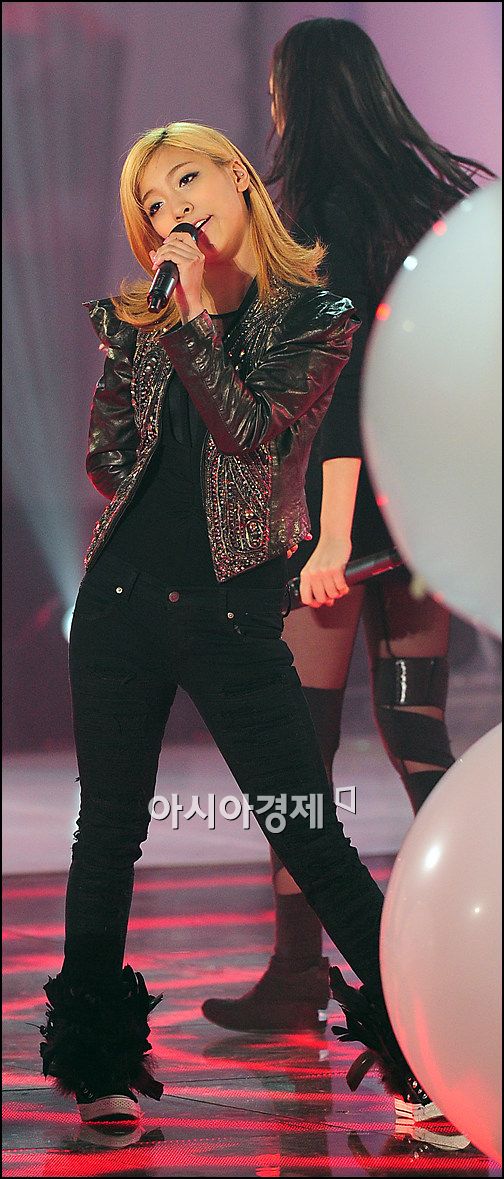 [포토]f(x) 루나, 파워풀 댄스