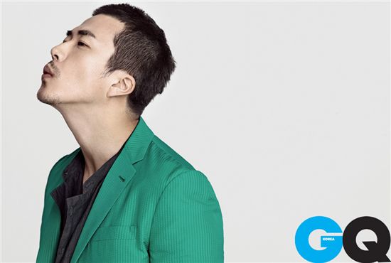 권상우 맞아? 패션 화보서 짧게 자른 머리 '눈길'