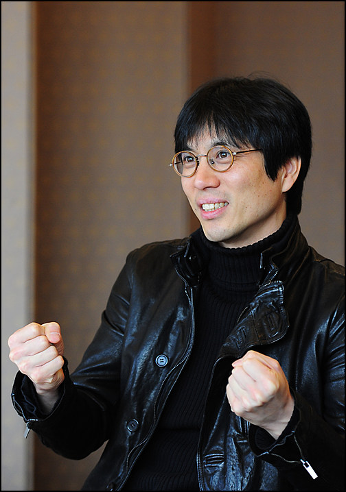 '만추' 김태용 감독 "현빈-탕웨이의 감수성에 의지했죠"(인터뷰)