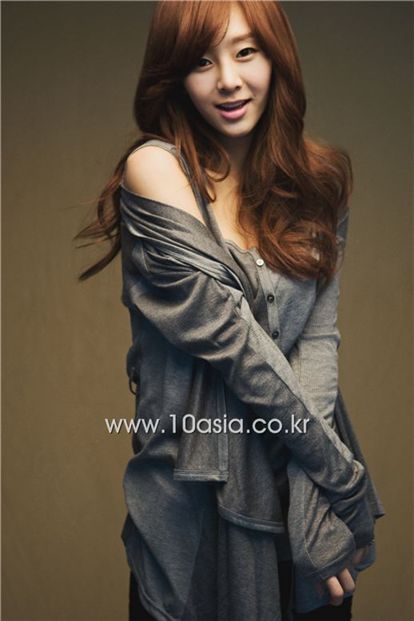 [PHOTO] Singer G.NA (1)