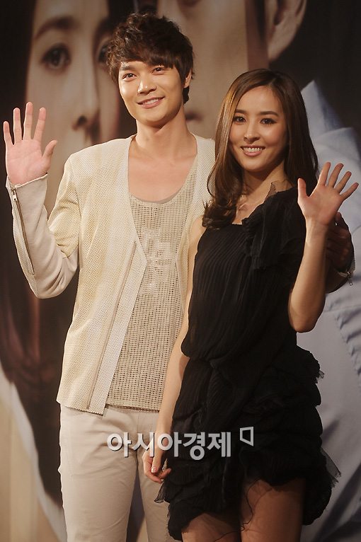 [포토]서도영-한혜진 '안녕하세요~'