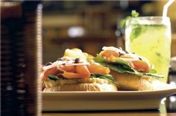 따뜻한 봄날 도시락 들고 공원으로 소풍가요!