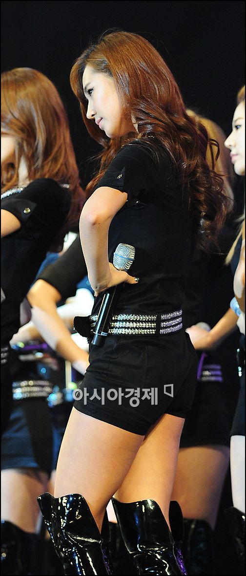 [포토]소녀시대 유리, 숨막히는 뒤태