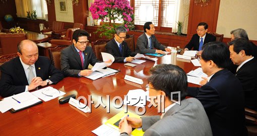 [포토] 리비아 대책회의 관계장관회의