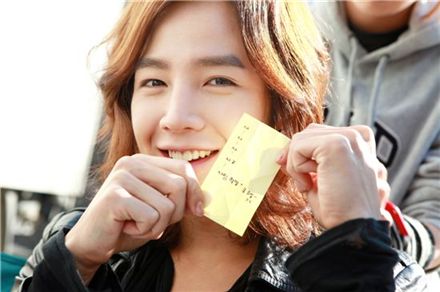 장근석, '너는 펫' 日 제작발표회 성황 "근석 태풍 왔다"