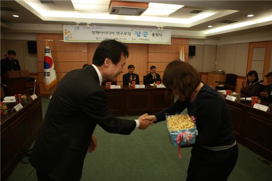 강북구,  정책아이디어 연구 모임 '팝콘' 떴다
